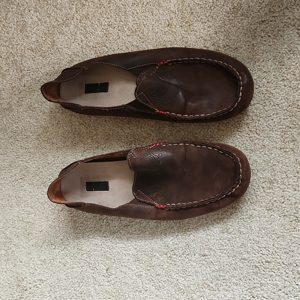 Clarks loafer, brown size 8W